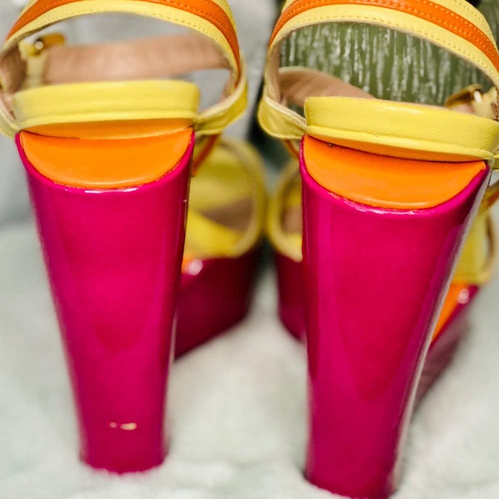 Stuart Weitzman Multicolor Platform Heels - Picture 6 of 7